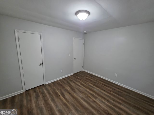 1214 S Broad St, Monroe, GA 30655