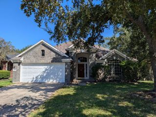 3123 Bay Creek Drive, Dickinson, TX 77539