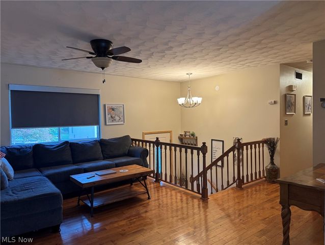 711 E Montgomery Street, Marietta, OH 45750