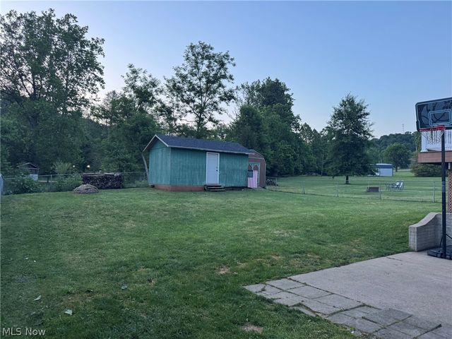 711 E Montgomery Street, Marietta, OH 45750