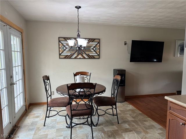 711 E Montgomery Street, Marietta, OH 45750