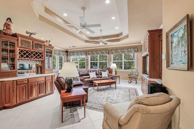 4393 SW Rivers End Way, Palm City, FL 34990