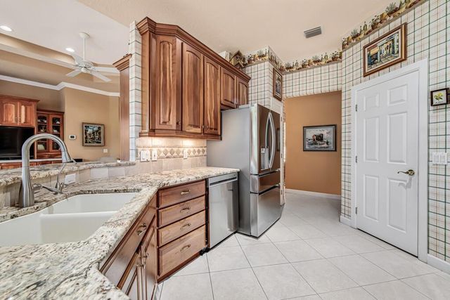 4393 SW Rivers End Way, Palm City, FL 34990