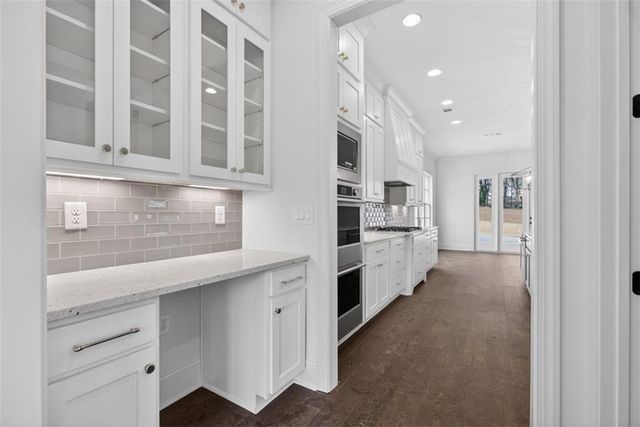 216 Suwanee Avenue, Suwanee, GA 30024