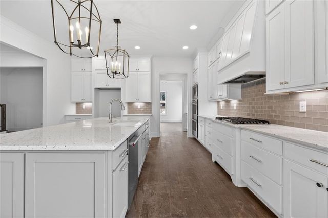 216 Suwanee Avenue, Suwanee, GA 30024