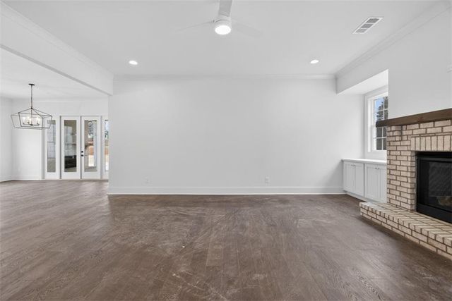 216 Suwanee Avenue, Suwanee, GA 30024