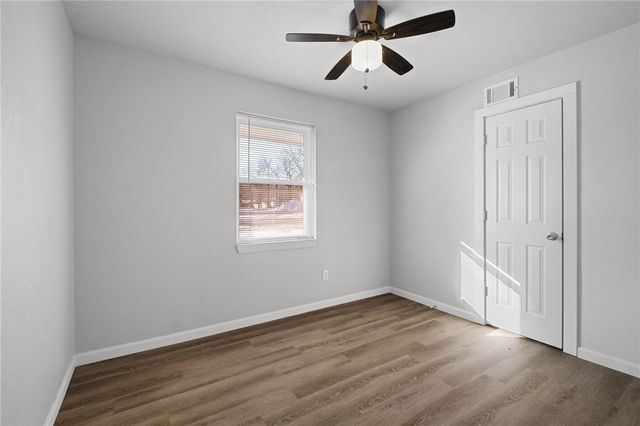 966 W Sycamore Street, Fayetteville, AR 72703