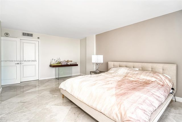 290 174th St 1709, Sunny Isles Beach, FL 33160