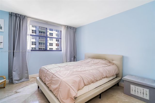 290 174th St 1709, Sunny Isles Beach, FL 33160