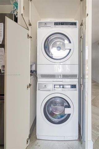 290 174th St 1709, Sunny Isles Beach, FL 33160