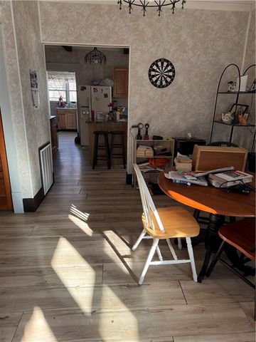 1314 W 5th Street, Coffeyville, KS 67337