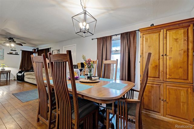 8152 S STATE Road, Goodrich Village, MI 48438