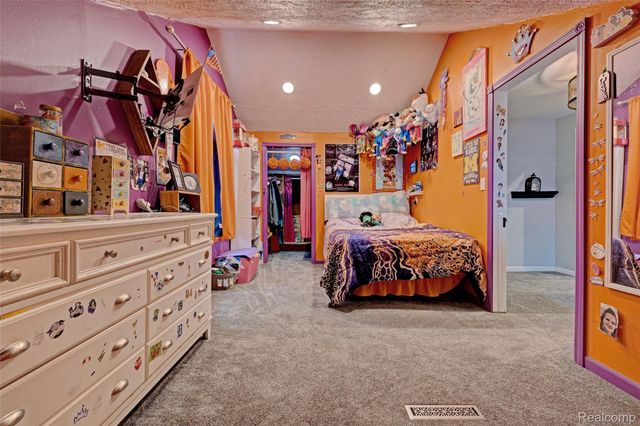 8152 S STATE Road, Goodrich Village, MI 48438