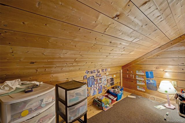 8152 S STATE Road, Goodrich Village, MI 48438