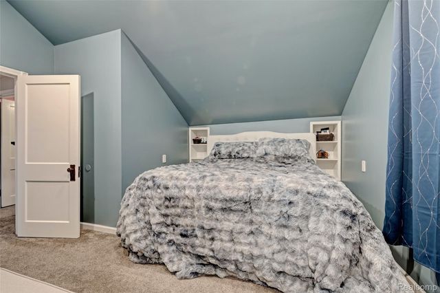 8152 S STATE Road, Goodrich Village, MI 48438