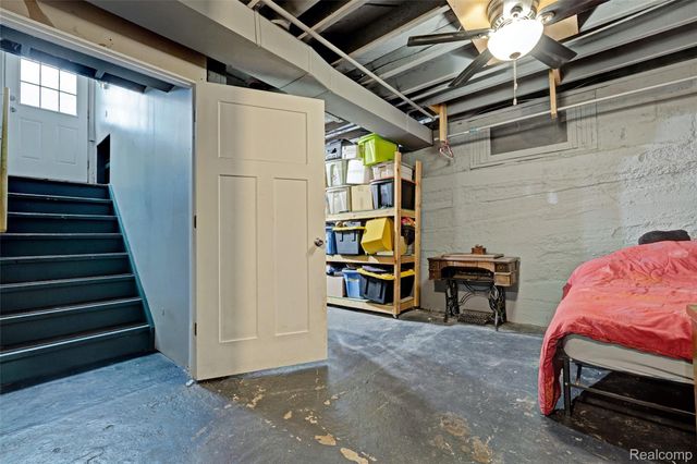 8152 S STATE Road, Goodrich Village, MI 48438