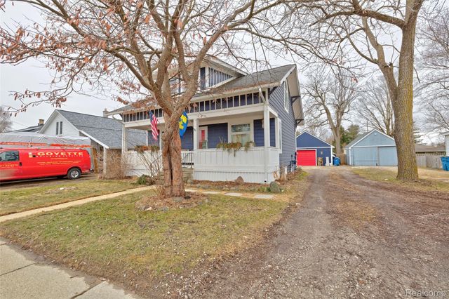 8152 S STATE Road, Goodrich Village, MI 48438