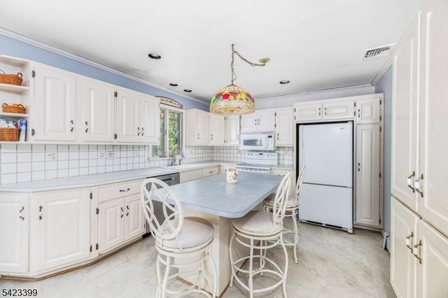 31 Lounsberry Hollow Rd, Vernon Twp., NJ 07461