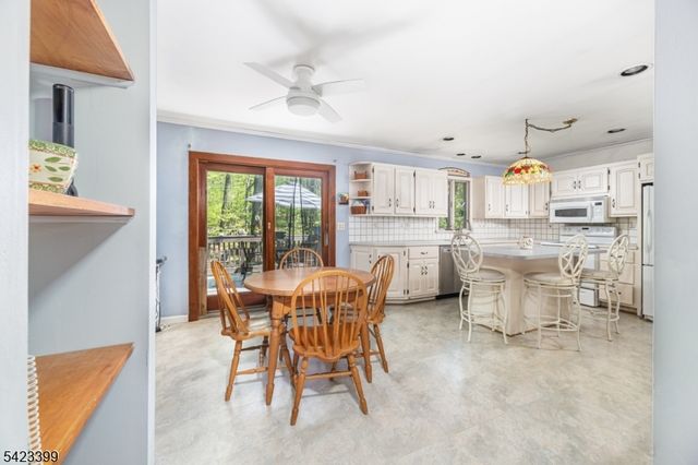 31 Lounsberry Hollow Rd, Vernon Twp., NJ 07461
