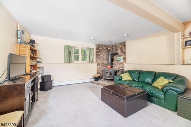 31 Lounsberry Hollow Rd, Vernon Twp., NJ 07461