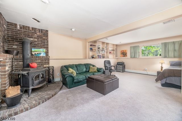 31 Lounsberry Hollow Rd, Vernon Twp., NJ 07461
