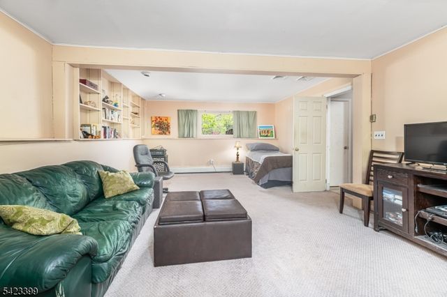 31 Lounsberry Hollow Rd, Vernon Twp., NJ 07461
