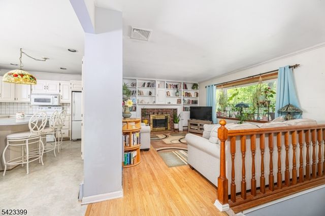 31 Lounsberry Hollow Rd, Vernon Twp., NJ 07461