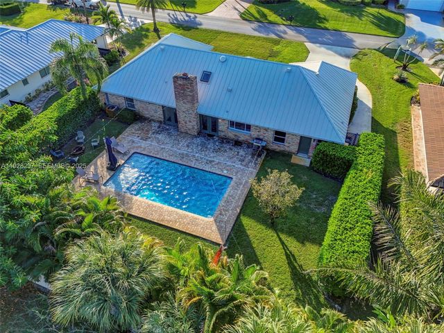 3804 SE Fairway E, Stuart, FL 34997