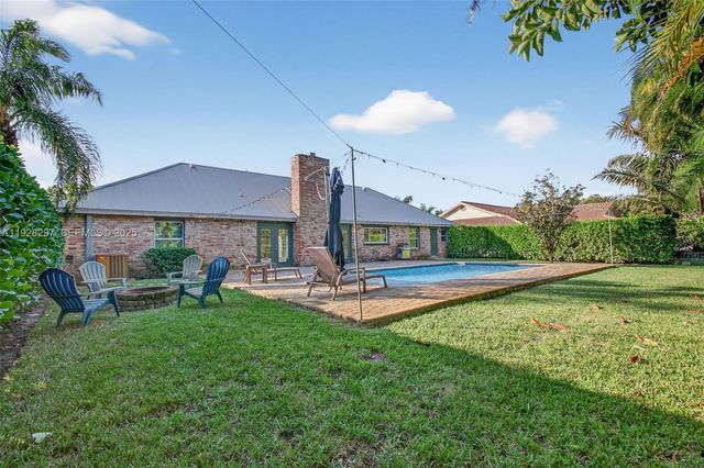 3804 SE Fairway E, Stuart, FL 34997