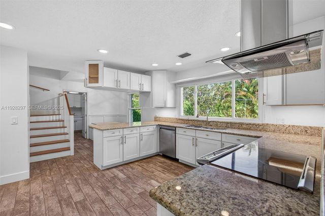 3804 SE Fairway E, Stuart, FL 34997