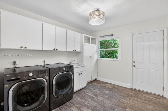 3804 SE Fairway E, Stuart, FL 34997