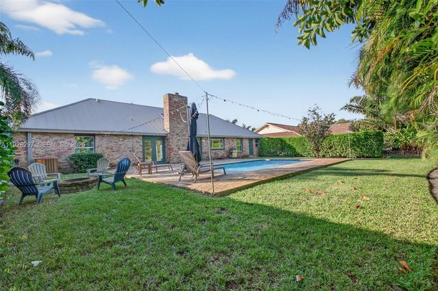 3804 SE Fairway E, Stuart, FL 34997