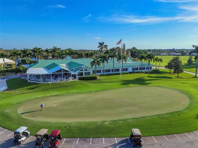 3804 SE Fairway E, Stuart, FL 34997