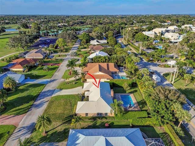 3804 SE Fairway E, Stuart, FL 34997