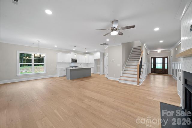 261 Avian Lane, Winston Salem, NC 27127