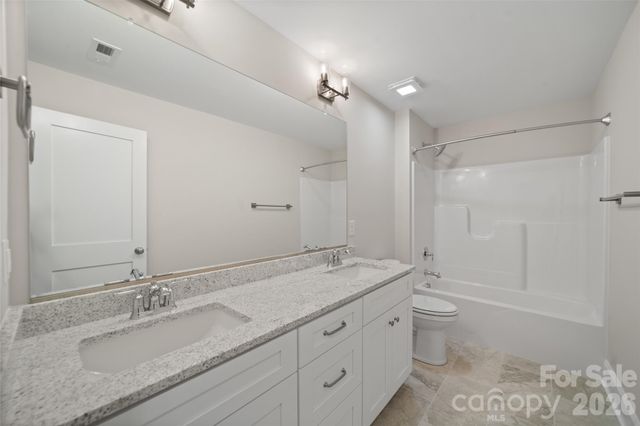 261 Avian Lane, Winston Salem, NC 27127