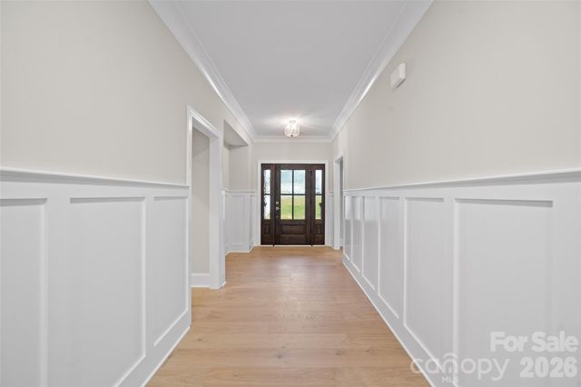 261 Avian Lane, Winston Salem, NC 27127
