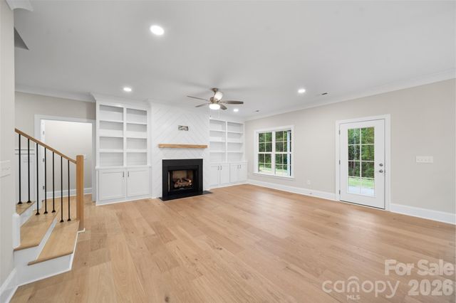 261 Avian Lane, Winston Salem, NC 27127