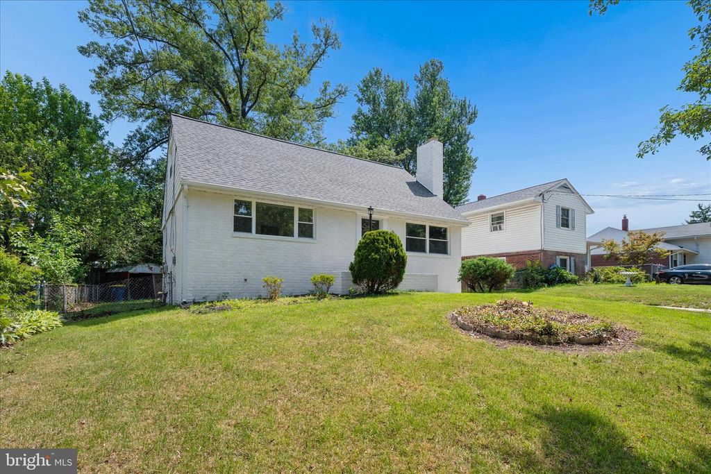 Image 56 of property listing at 8517 OGLETHORPE ST, New Carrollton, MD 20784