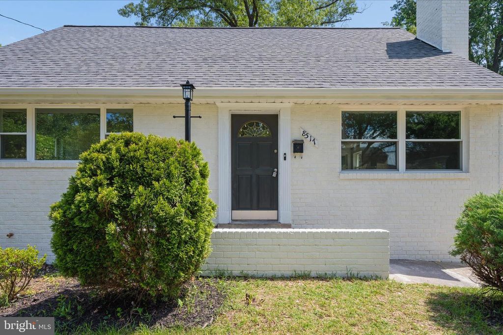 Image 58 of property listing at 8517 OGLETHORPE ST, New Carrollton, MD 20784