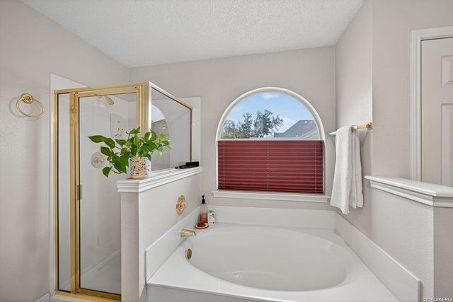 7431 Rocky Cedar, San Antonio, TX 78249
