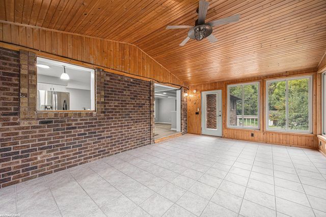 5035 Skelton Road, Columbiaville, MI 48421