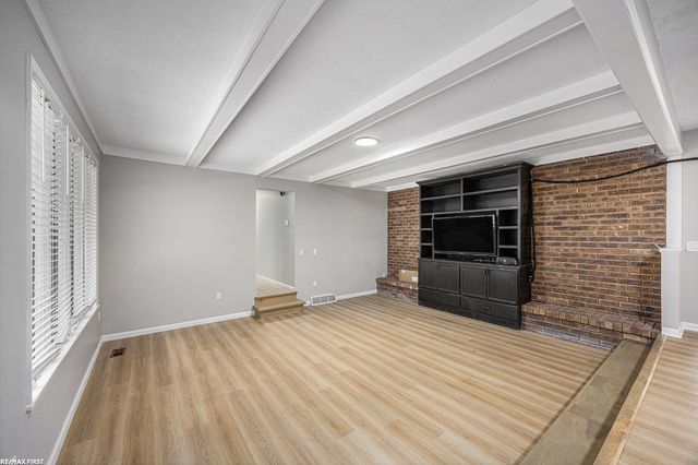 5035 Skelton Road, Columbiaville, MI 48421