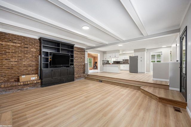 5035 Skelton Road, Columbiaville, MI 48421