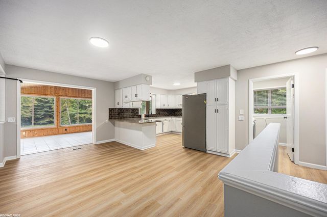 5035 Skelton Road, Columbiaville, MI 48421