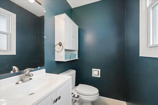 15954 Ozark Avenue, Tinley Park, IL 60477