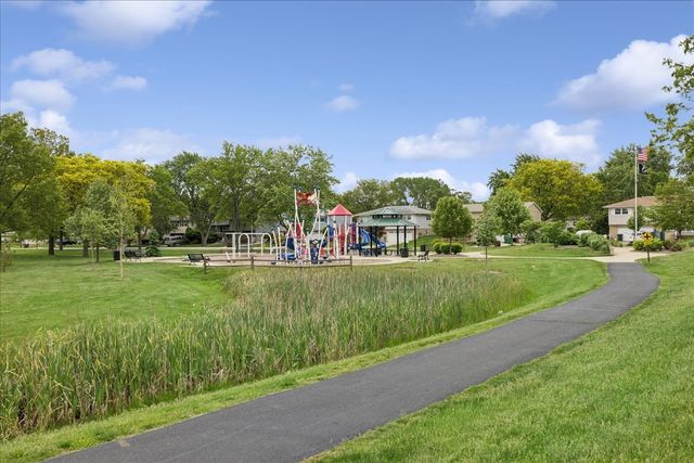 15954 Ozark Avenue, Tinley Park, IL 60477