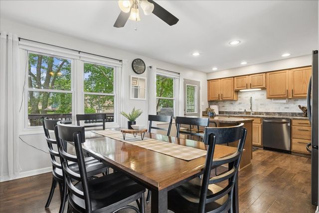 15954 Ozark Avenue, Tinley Park, IL 60477