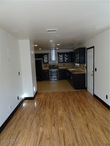 4756 Arroyo Seco Avenue, Las Vegas, NV 89156