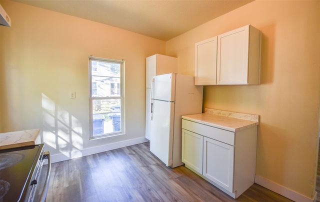 67 W Washington Street, Coldwater, MI 49036